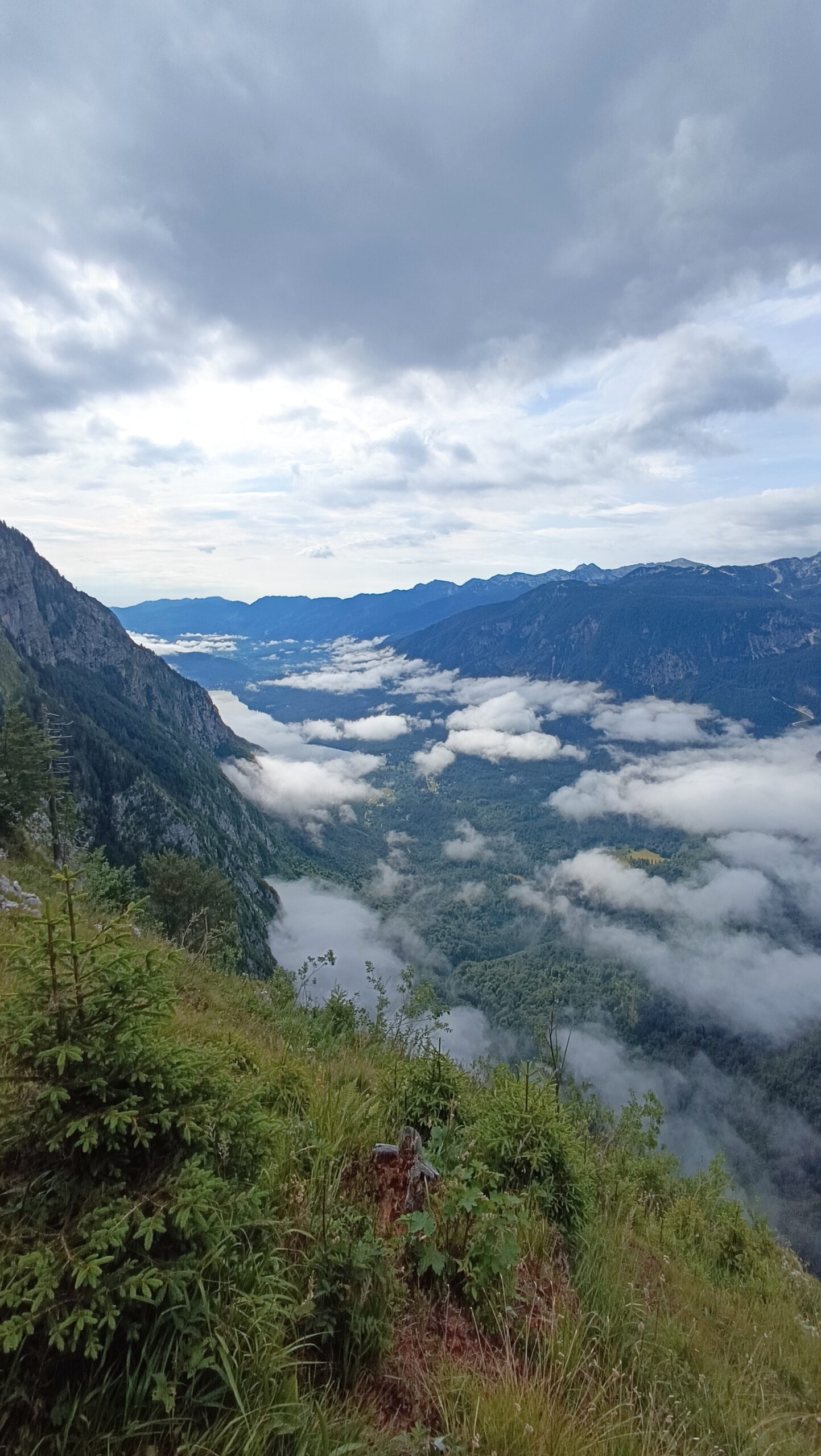 ksandarela hiking giude hut to hut 01
